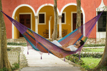 Load image into Gallery viewer, Deluxe Outdoor Cotton Hammock King - Colorina