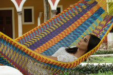 Load image into Gallery viewer, Outdoor Cotton Hammock King - Confeti