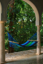 Load image into Gallery viewer, Spreader Bar Hammock Queen - Oceanica